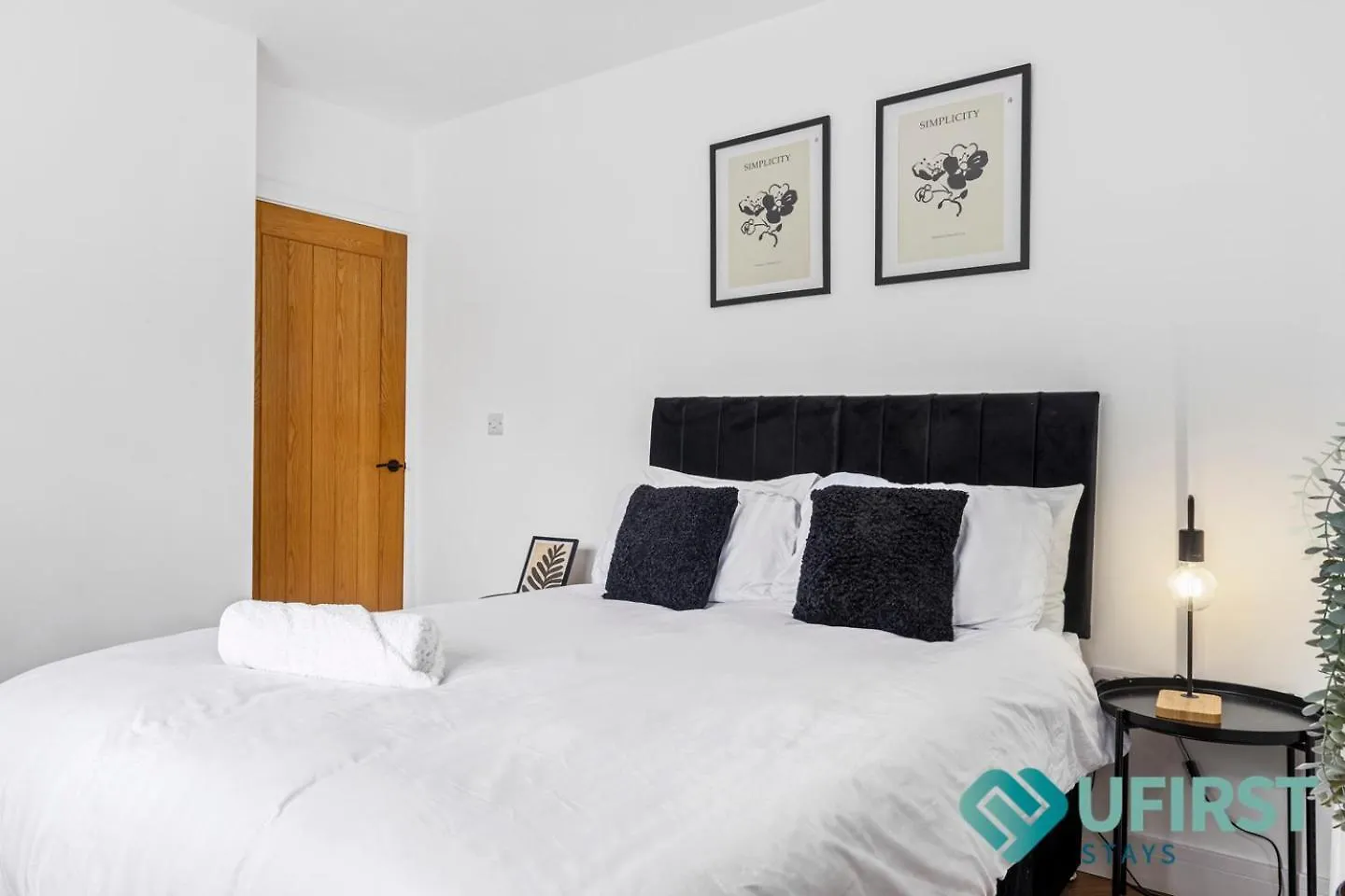 Bright 4Br House - Near City Hospital, Sherwood, Clinton Market, Qmc & City Centre - Sleeps 8 Nottingham Apartment