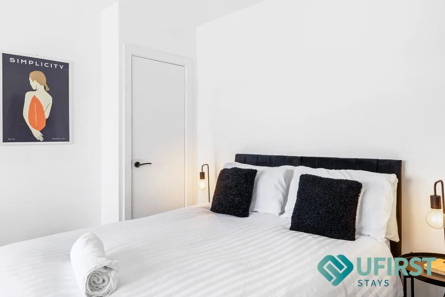 Apartment Bright 4Br House - Near City Hospital, Sherwood, Clinton Market, Qmc & City Centre - Sleeps 8 Nottingham